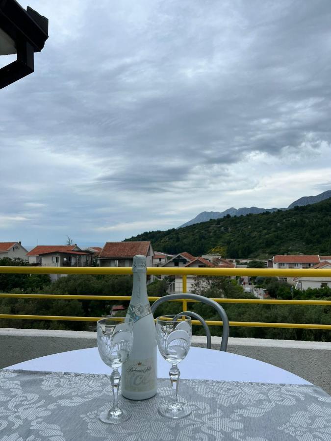 Natali Apartment Podaca