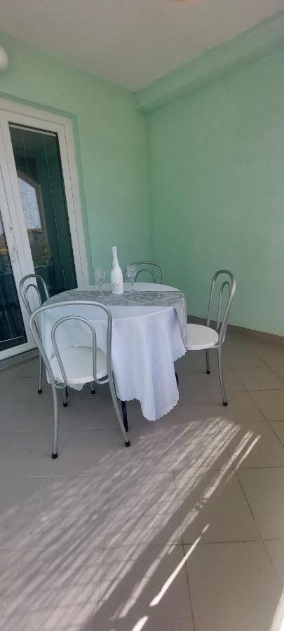 Natali Apartment *