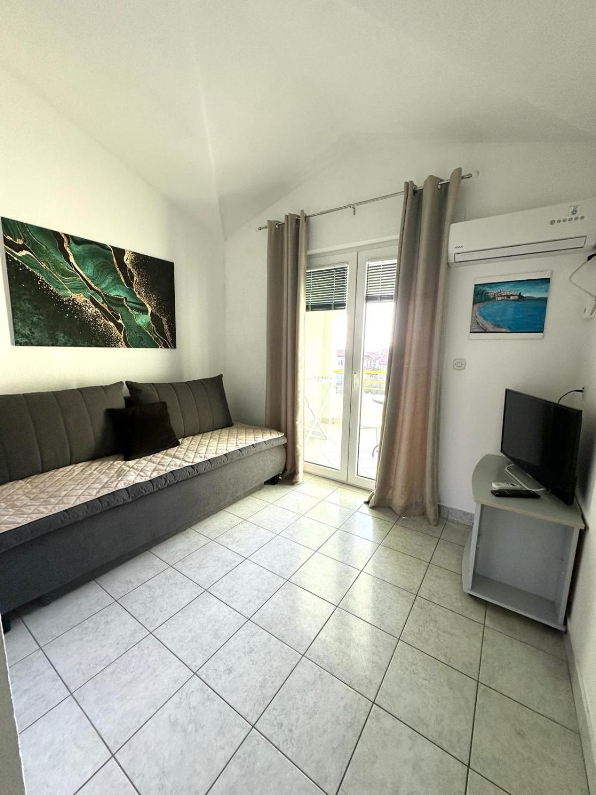 Apartment Natali Podaca